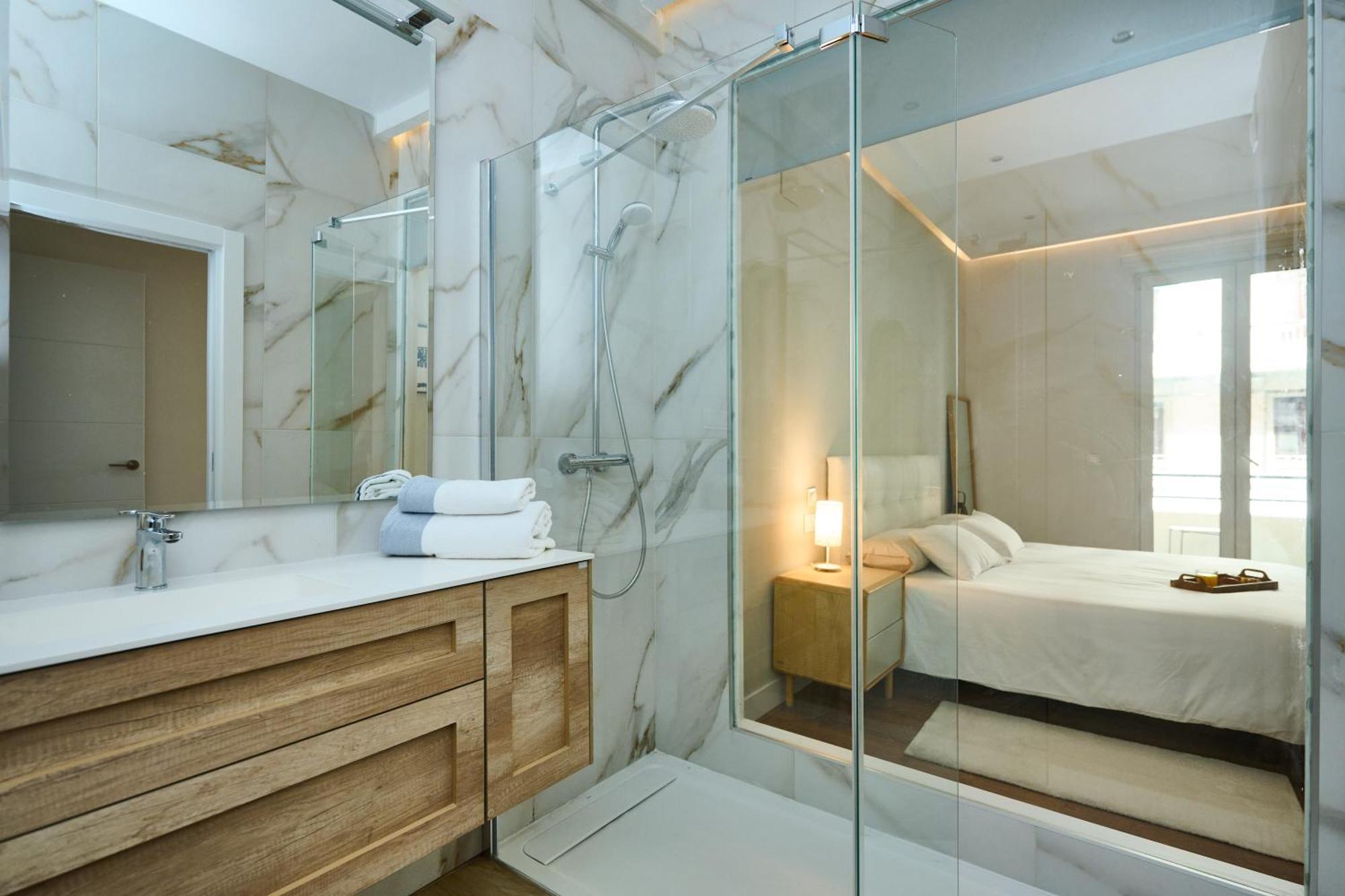 Apartamento Nuevo Lujoso Suites Centro Bilbao Wifi ,Parking Gratis Exterior photo